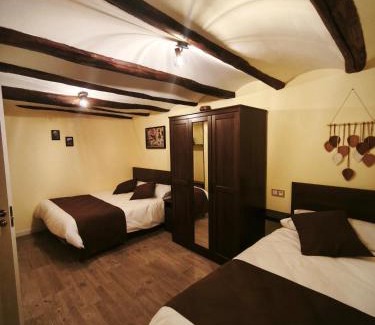 Cella House | Casa Ladislada