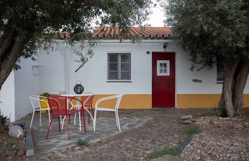 Terena House | Casa Laranja -InOrganic Farm - Terena Portugal