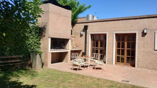 Empalme Lobos House | Casa Las Clivias