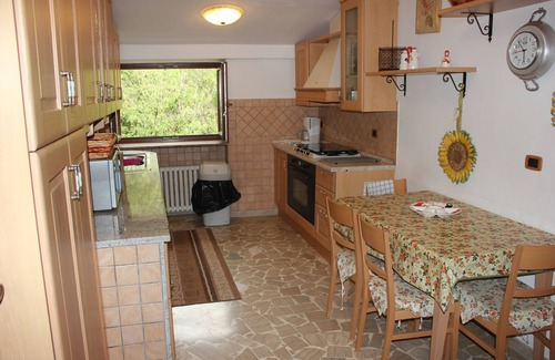 Sambuci Villa | Casa Lautone, the villa surrounded by green hills near Rome