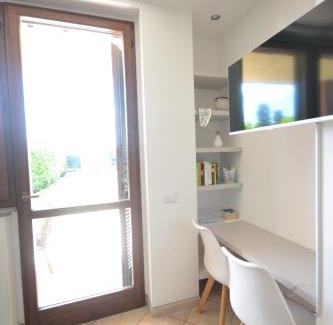 Mozzate Apartment | Casa Leali - Con Giardino Privato e Barbecue