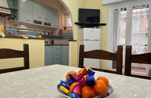 San Bartolomeo al Mare Apartment | Casa Lorena 50 metres from the sea