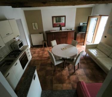 Pella House | Casa Lucia