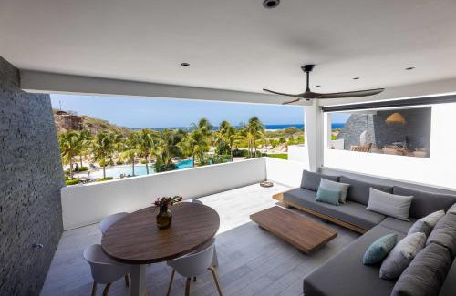 Sint Michiel Apartment | "Casa Luna" Luxury Apartment at Blue Bay Golf & Beach Resort