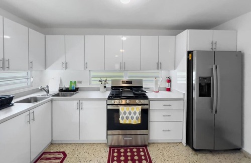 Pitahaya Apartment | Casa Luquillo | Cozy Retreat House W/BBQs & Tub