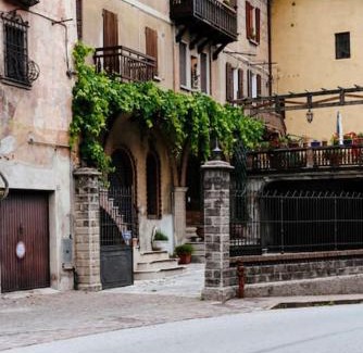 Lavenone House | Casa Maer - casa d'artista