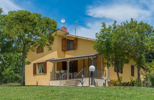 San Lorenzo in Campo House | Casa Magica 7 - Three Bedroom House, Sleeps 7