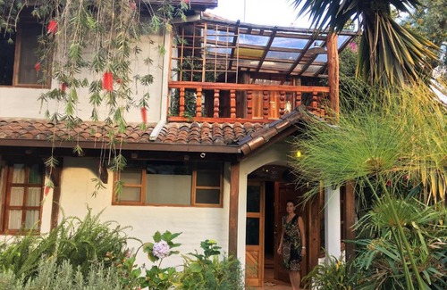 Cumbaya Bed & Breakfast | Casa Magnolia