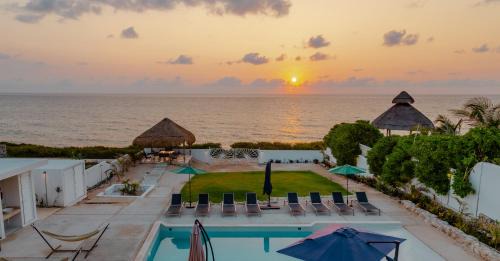 Isla Mujeres Villa | Casa Marina Ocean Front Isla Mujeres
