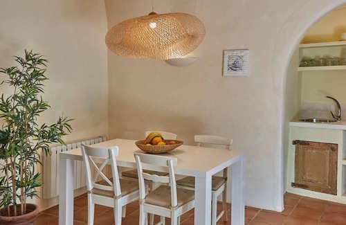 Canyelles House | Casa Marqués at Masia Nur (Adults only 18+)