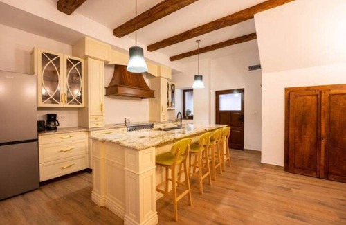 Sighisoara House | Casa Maya Transylvania Apartment