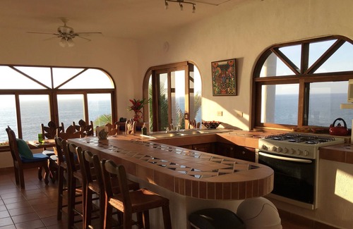 San Francisco House | Casa Melissa- San Pancho- Stunning Views, Heated Infinity Pool, Private Tennis