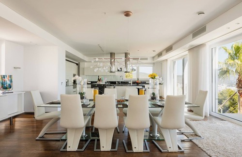 Siesta House | Casa Miami | Sea View Retreat in Ibiza