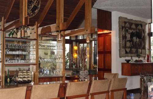 Oriental Bed & Breakfast | Casa Mora B&B