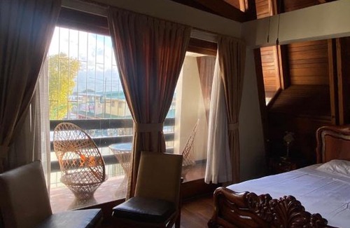 Oriental Bed & Breakfast | Casa Mora B&B