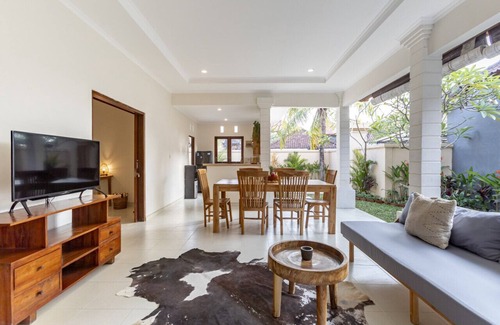 Pererenan Villa | Casa Morris By Azure w/Private Garden & Pool