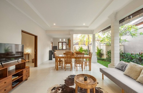 Pererenan Villa | Casa Morris By Azure w/Private Garden & Pool