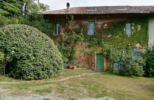Moncalvo Villa | CASA MOZART - piscina interna giardino wifi eventi