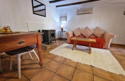 Lubrin House | Casa Musica an enchanting one bed cottage