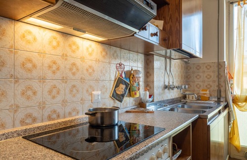 Sarnico Apartment | Casa Myriam - One Bedroom Apartment, Sleeps 5
