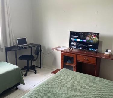 Castanhal House | Casa na Av Principal, 1 quarto, Mesa de escritório e Garagem