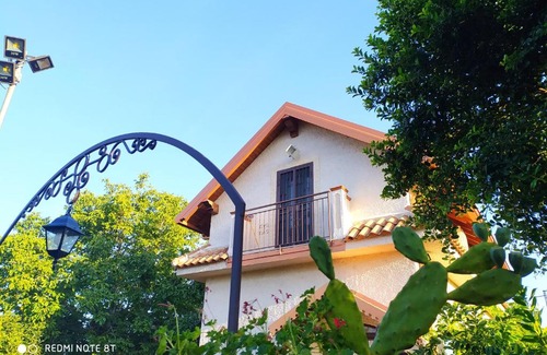 Aci Sant'Antonio House | Casa natura e relax