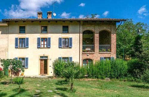 Belveglio Villa | Casa Nicola