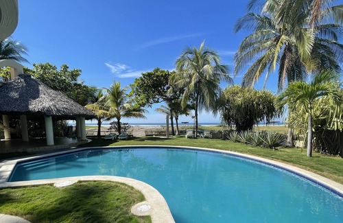 Costa Del Sol House | casa Nifla costa del sol - beachfront