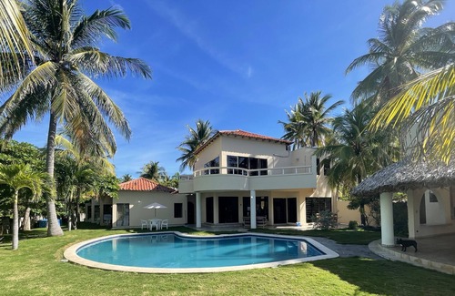 Costa Del Sol House | casa Nifla costa del sol - beachfront