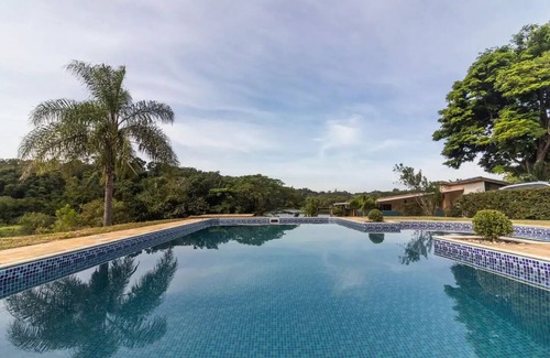 Jardim Primavera House | Casa no Lago com Vista Espetacular!