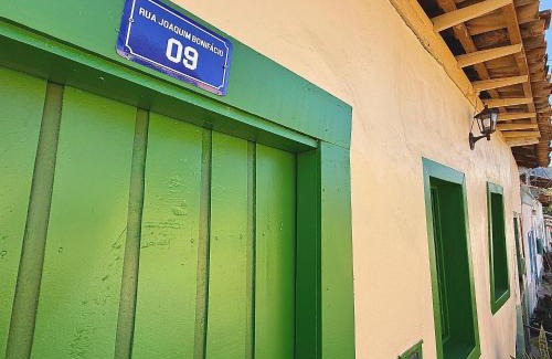 Davidopolis House | Casa Noites Goianas