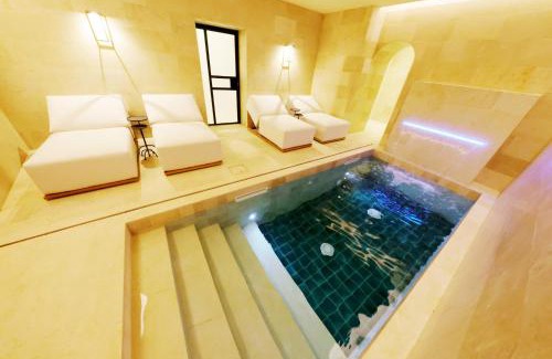 Monte di Pieta Hotel | Casa Nostra Luxury Suites & Spa