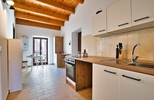 Acciano Apartment | Casa Notte Stellata 1-bedroom apartment in Roccapreturo
