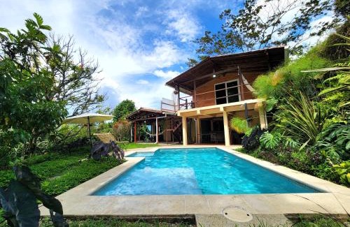 Girardota House | Casa Nutabe - Casa de Campo en Girardota cerca a Medellín
