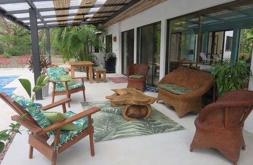 Avellanas Beach House | Casa Oasis Avellanas - Large Tropical Villa with Pool, Walk to Beach 4Bd/5ba