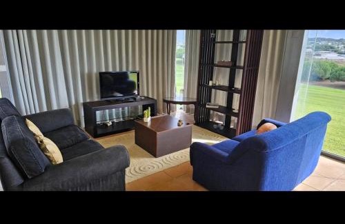 Vau Villa | Casa Oliveira