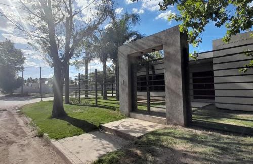 Villa Nueva House | Casa Olivia