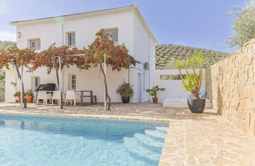 Iznajar Villa | Casa Olivo