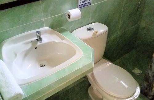 Municipality of Cienaga de Zapata Bed & Breakfast | Casa Otto