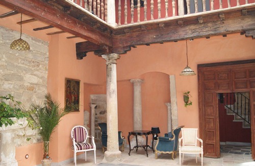 Ubeda House | CASA PALACIO EL CABALLERO DE MALTA