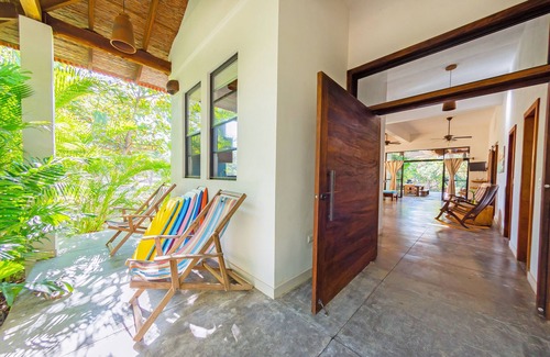 San Diego House | Casa Palmera - Modern Tropical Beach House, Finca Del Mar
