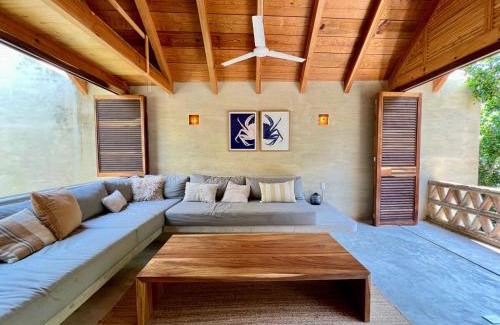 Barra de Colotepec Villa | Casa Palmeras 1 - Amazing Beach House