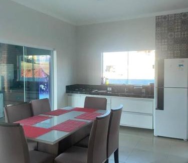 Pardinho Apartment | Casa para alugar ninho verde 2