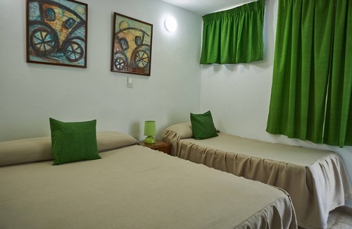 Varadero House | Casa Particular Roberto & Martha