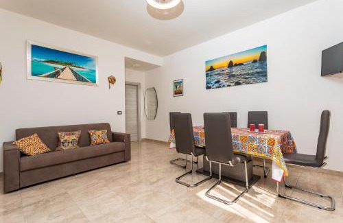 Aci Trezza Villa | Casa Penelope - Faraglioni