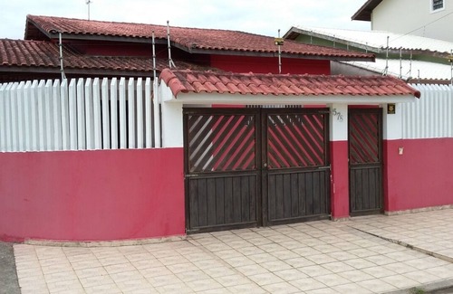 Balneario Tres Marias House | Casa Peruibe 3 bedrooms 1 suite 600 meters from the beach 300 meters from extra