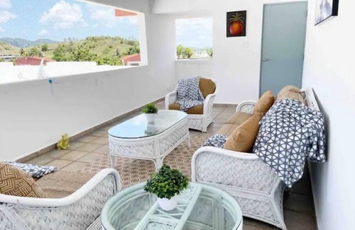 Quebrada Vueltas Condo | Casa PIÑA, 3 bedroom condo with pools & gated area