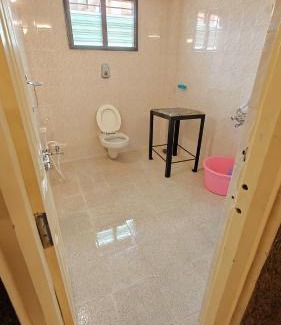Adyar House | Casa pinto Valencia