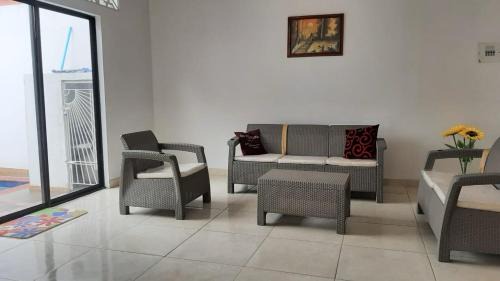 San Sebastian de Mariquita House | Casa piscina
