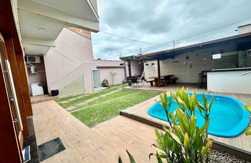 Vila Velha House | Casa+piscina+ Gourmet + ar Condicionado 8 Pessoas